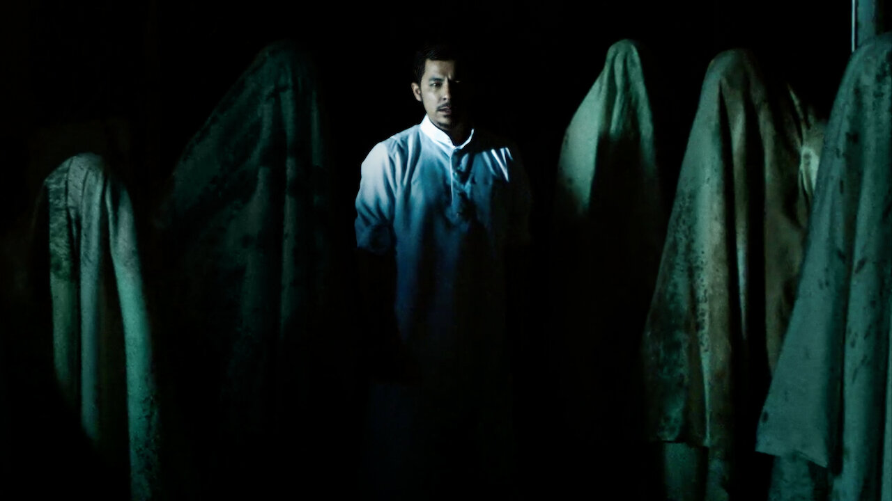 Munafik 2 Netflix Offizielle Webseite Adam is a muslim medical practitioner who is unable to accept the fact that his wife is no longer in this world. munafik 2 netflix offizielle webseite